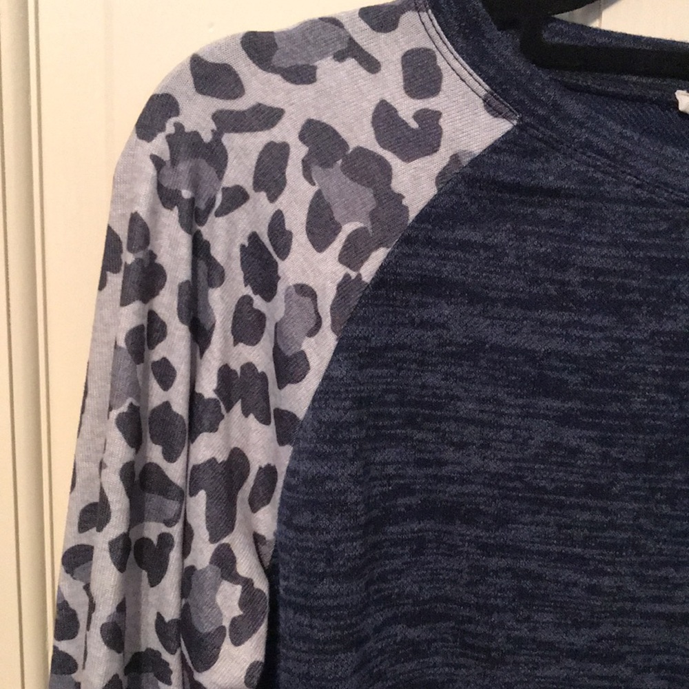 Sweatshirt Dress - Picture 2 of 6